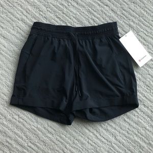 lululemon black shorts